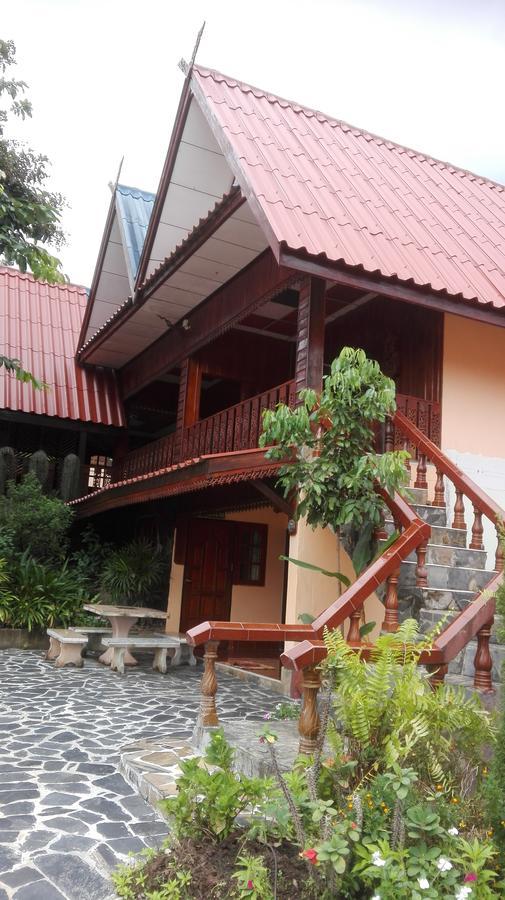 פו רואה Phuphet Hill Resort מראה חיצוני תמונה